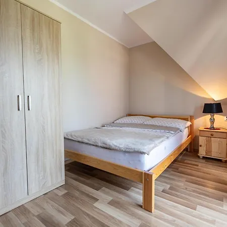 Pod Lasem Podhale Holiday home *