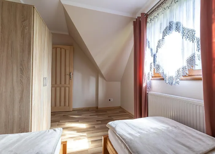 Pod Lasem Podhale Dom wakacyjny *